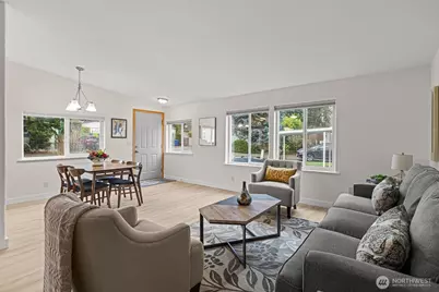 19224 129th Court NE, Bothell, WA 98011 - Photo 8