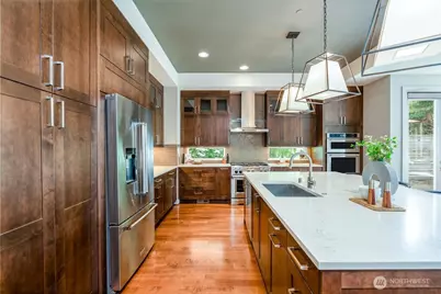 205 4th Court S #13, Kirkland, WA 98033 - Photo 10