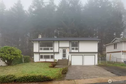 3825 Celeste Court SE, Port Orchard, WA 98366 - Photo 2