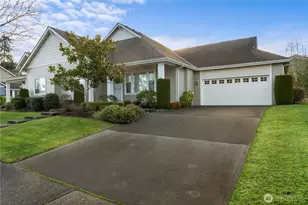 3047 Ridge View Pl, DuPont, WA 98327 - Photo 4