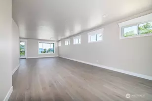 3706 W 3rd St, Anacortes, WA 98221 - Photo 16