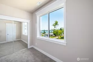 3706 W 3rd St, Anacortes, WA 98221 - Photo 12