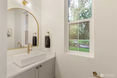 11607 NE 112th Street #2, Kirkland, WA 98033 - Photo 36