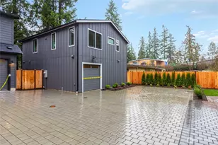 11607 NE 112th St, Kirkland, WA 98033 - Photo 38