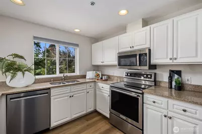 7207 210th Street SW #202, Edmonds, WA 98026 - Photo 12