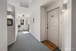 7207 210th St SW, Edmonds, WA 98026 - Photo 4