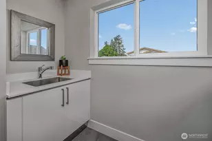 13854 16th Ave E, Tacoma, WA 98445 - Photo 34