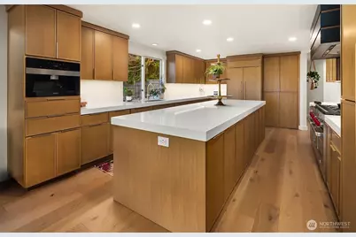 19303 Olympic View Drive, Edmonds, WA 98020 - Photo 12