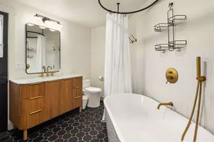 19303 Olympic View Dr, Edmonds, WA 98020 - Photo 26