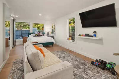 19303 Olympic View Drive, Edmonds, WA 98020 - Photo 24