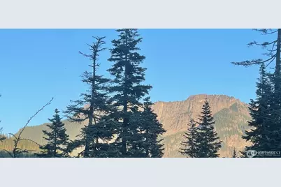 63 Snoqualmie Village Drive, Snoqualmie Pass, WA 98068 - Photo 12