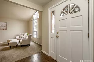 12105 SE 261st Ct, Kent, WA 98030 - Photo 2