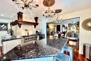 4030 Beach Dr SW, Seattle, WA 98116 - Photo 8