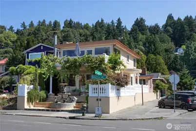 4030 Beach Drive SW, Seattle, WA 98116 - Photo 4