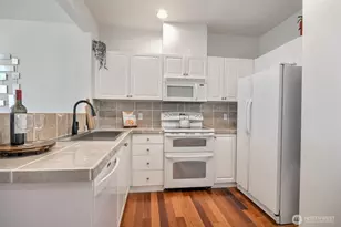 16232 118th Ln NE, Bothell, WA 98011 - Photo 6