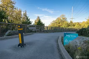 1201 13th St, Bellingham, WA 98225 - Photo 40