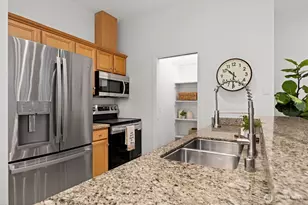 1201 13th St, Bellingham, WA 98225 - Photo 8