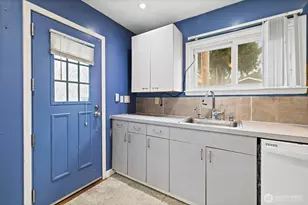 6666 Carleton Ave S, Seattle, WA 98108 - Photo 6