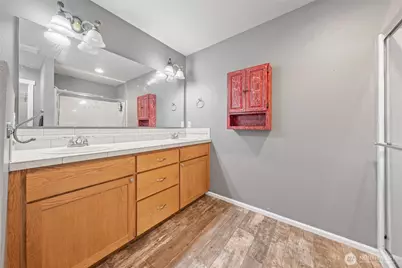 12221 184th Avenue E, Bonney Lake, WA 98391 - Photo 24