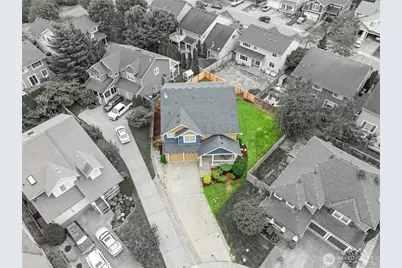 12221 184th Avenue E, Bonney Lake, WA 98391 - Photo 1