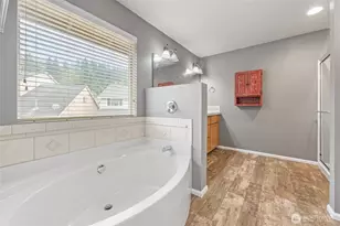 12221 184th Ave E, Bonney Lake, WA 98391 - Photo 22