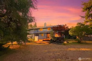 18608 71st Ave Ct E, Puyallup, WA 98375 - Photo 4