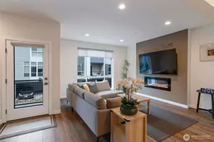 13710 Ash Way, Everett, WA 98204 - Photo 8