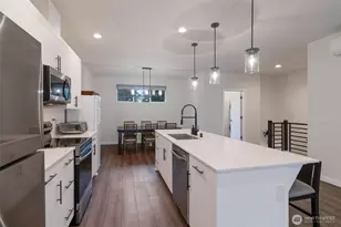 13710 Ash Way, Everett, WA 98204 - Photo 10