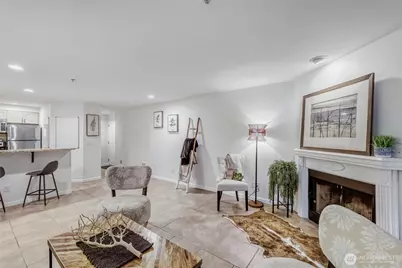 15805 Waynita Way NE #D107, Bothell, WA 98011 - Photo 4