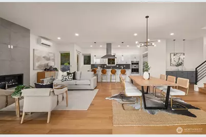 11909 90th Avenue NE, Kirkland, WA 98034 - Photo 6