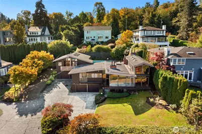 3653 W Commodore Way, Seattle, WA 98199 - Photo 2