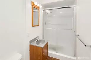 3653 W Commodore Way, Seattle, WA 98199 - Photo 28