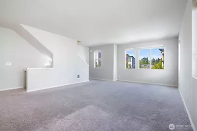 336 Chelan Avenue NE, Renton, WA 98059 - Photo 4