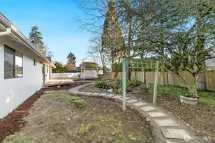 10221 SE 192nd St, Renton, WA 98055 - Photo 20