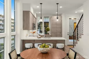 110 D 2nd Street S, Kirkland, WA 98033 - Photo 10