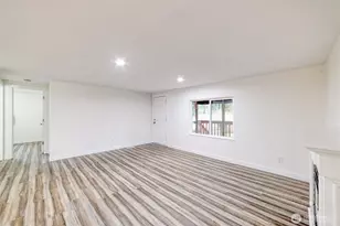 20402 114th St E, Bonney Lake, WA 98391 - Photo 4