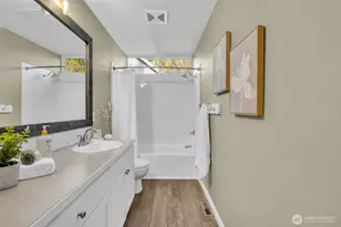 22525 SE 15th Pl, Sammamish, WA 98075 - Photo 30