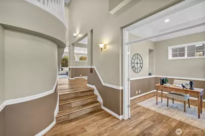 22525 SE 15th Place, Sammamish, WA 98075 - Photo 4