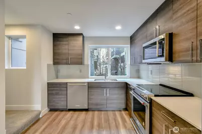 1919 24th Avenue S #D, Seattle, WA 98144 - Photo 6