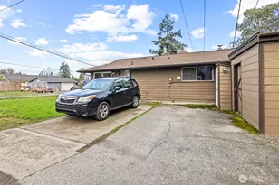 1207 1209 S Pine St, Port Angeles, WA 98362 - Photo 4