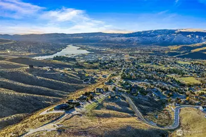 3979 Burch Mountain Road, Wenatchee, WA 98801 - Photo 1
