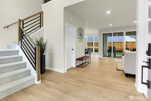 16624 63rd Ave W, Lynnwood, WA 98037 - Photo 2