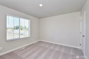 9714 Hay St SE, Yelm, WA 98597 - Photo 8