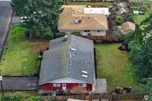 6708 53rd St W, University Place, WA 98467 - Photo 26