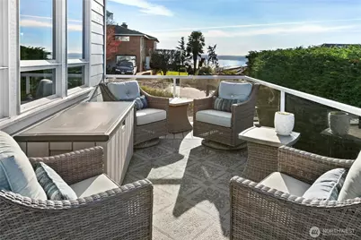 218 S 210th Street, Des Moines, WA 98198 - Photo 10