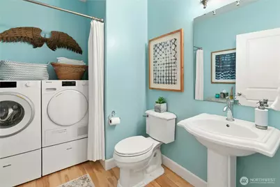 218 S 210th Street, Des Moines, WA 98198 - Photo 16