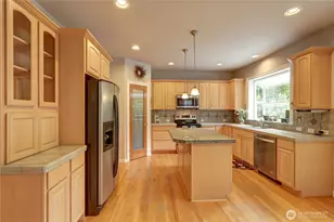 14114 SE 278th St, Kent, WA 98042 - Photo 8