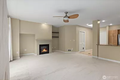 925 110th Avenue NE #PH05, Bellevue, WA 98004 - Photo 8