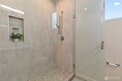 4100 37th Avenue S, Seattle, WA 98118 - Photo 16