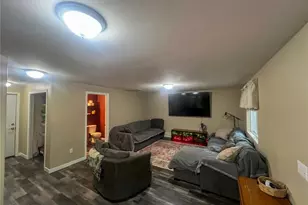 18711 Sylvan Dell Ct SE, Yelm, WA 98597 - Photo 4